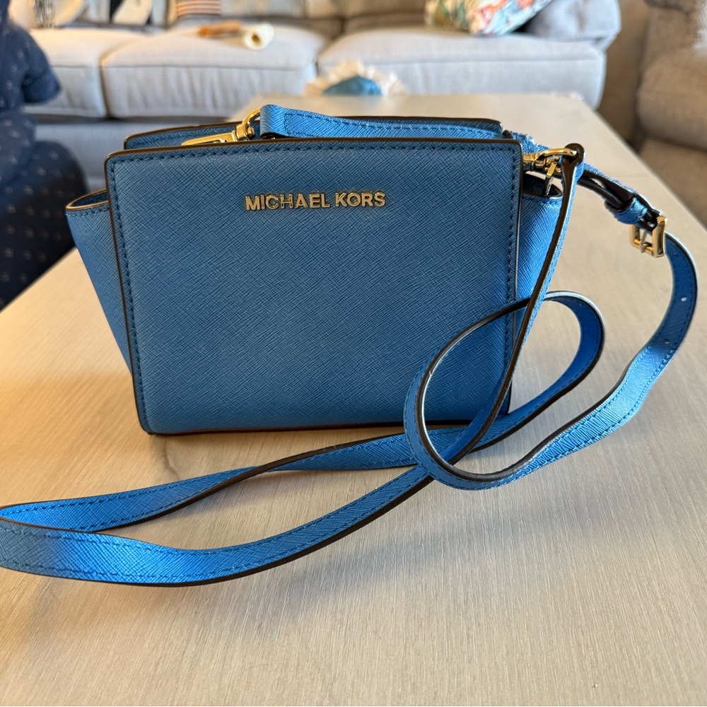 Michael Kors Vibrant Blue Shoulder Bag